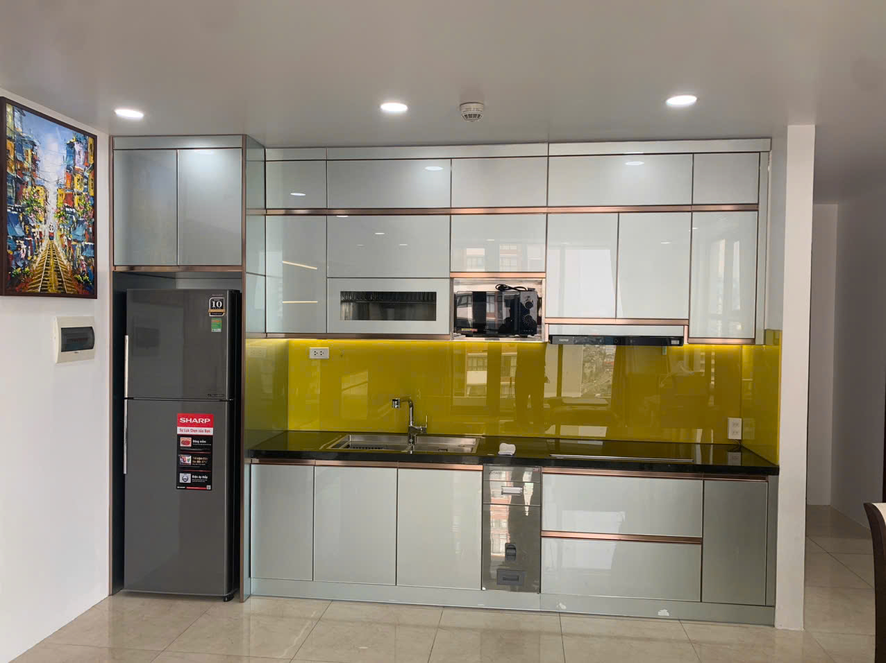 CHO THUÊ CĂN HỘ CAO CẤP 86M2 - CENTER POINT - 27 LÊ VĂN LƯƠNG - GIÁ 20 TRIỆU - Ảnh chính